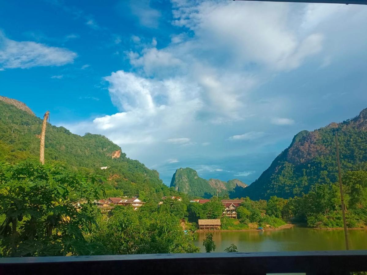 Khamphan Guesthouse Nong Khiaw Exterior photo