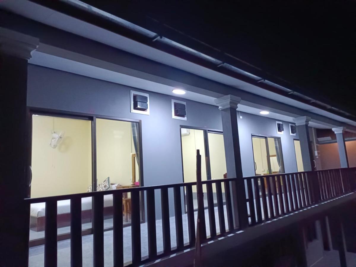 Khamphan Guesthouse Nong Khiaw Exterior photo